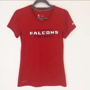 ✨ MAKE OFFER ✨

{NIKE} NFL FALCONS DRI FIT TEE